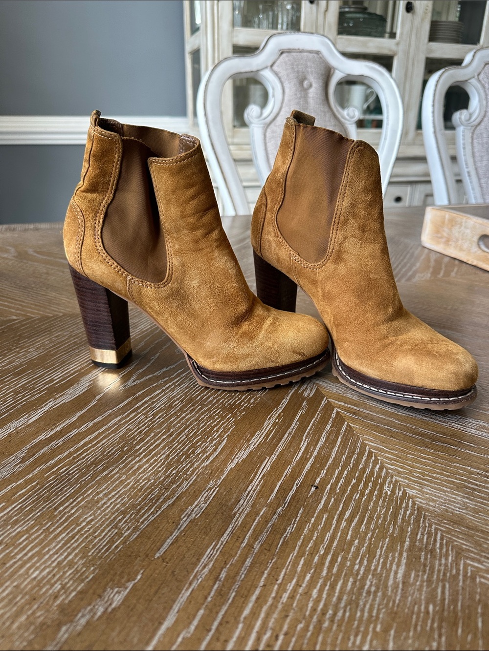 Women’s Suede Tory Burch Ankle Boots in Camel